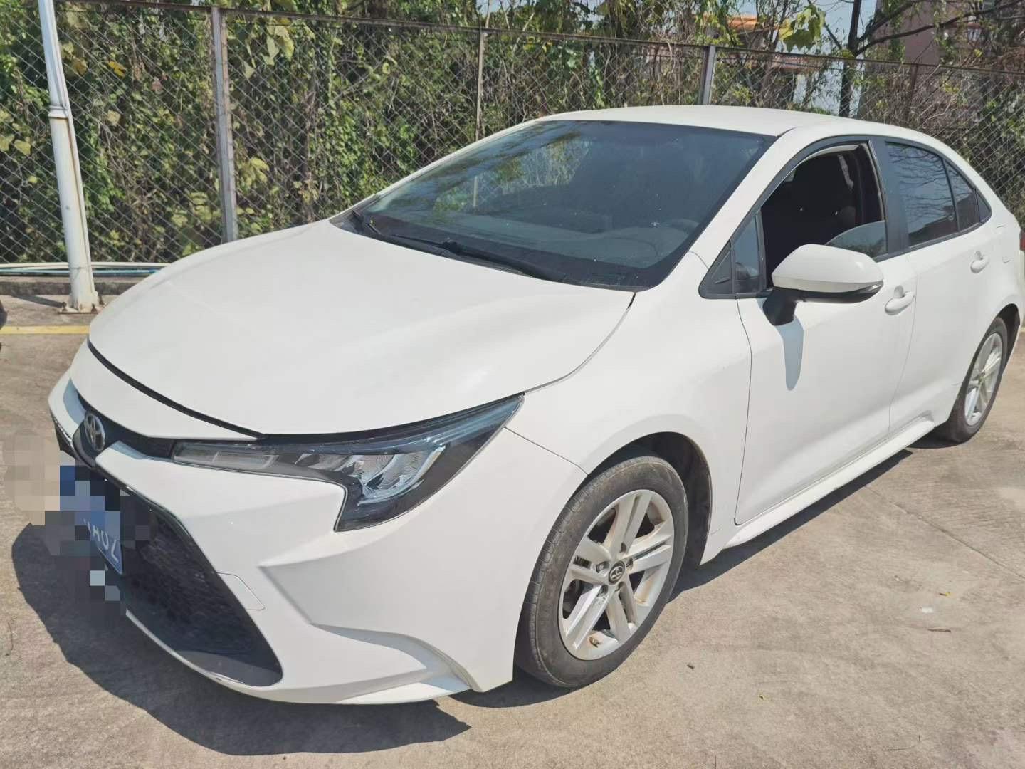 Toyota levin 1.5 – Tiranë