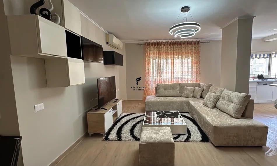 APARTAMENT ME QERA 2+1 KOMUNA E PARISIT 80.000 LEKE FH-86933 – Tiranë