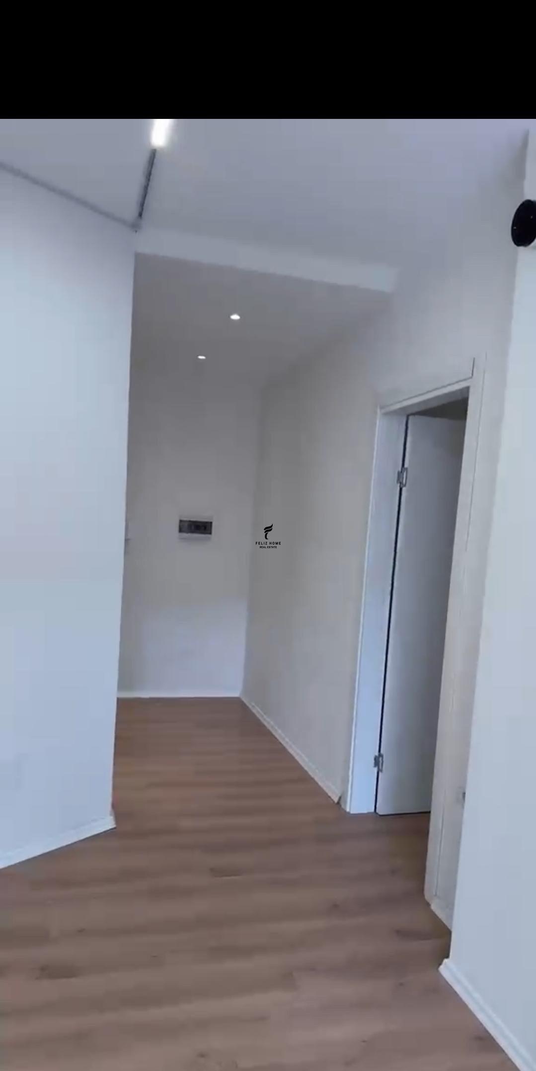 ZYRE ME QERA 135 M2 PAZARI I RI 150.000 LEKE FH-73530 – Tiranë
