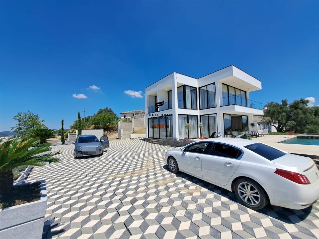 VILE PRIVATE ME QERA 3250 M2 VORE 7000 EURO – Tiranë