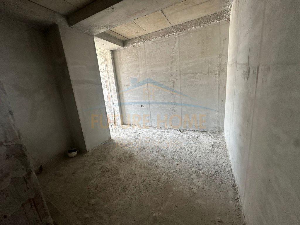 0697048063 Shitet, Apartament 2+1+2, Vollga, Durrës – Durrës