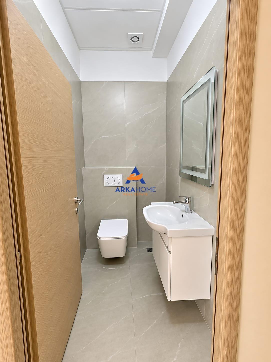 JEPEN 2 DYQANE ME QIRA 72 M2 (TE DY) "PORCELAN" 80.000 LEKE – Tiranë - 1