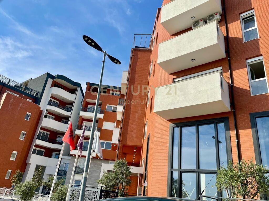 SHESIM APARTAMENT 2+1+2 NE FRESK – Tiranë - 1