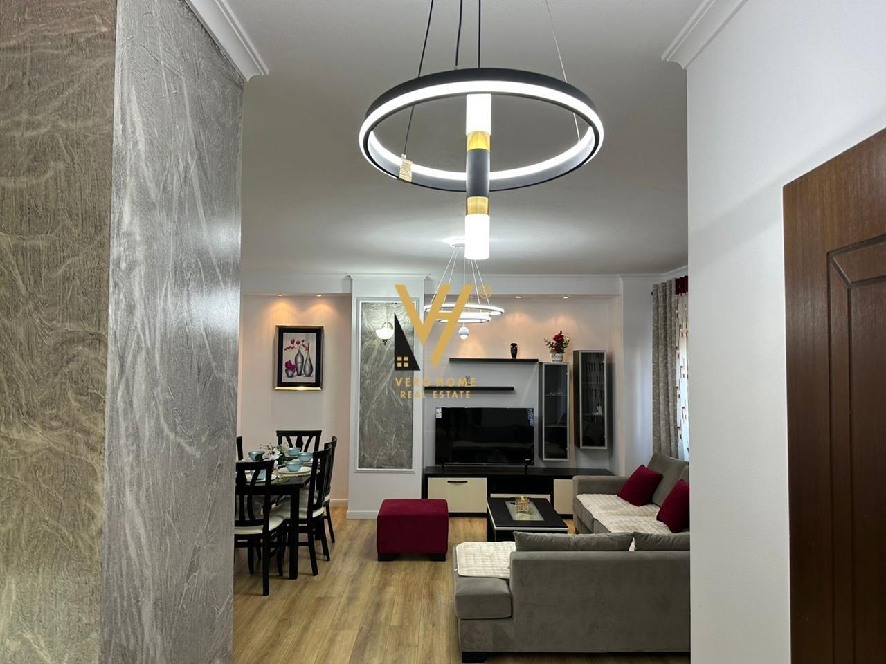 SHITET APARTAMENT 2+1 NE KOMBINAT 145.000 EURO – Tiranë