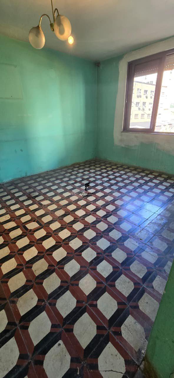 SHITET APARTAMENT 2+1 RRUGA E KAVAJES 195.000 EURO FH-92905 – Tiranë