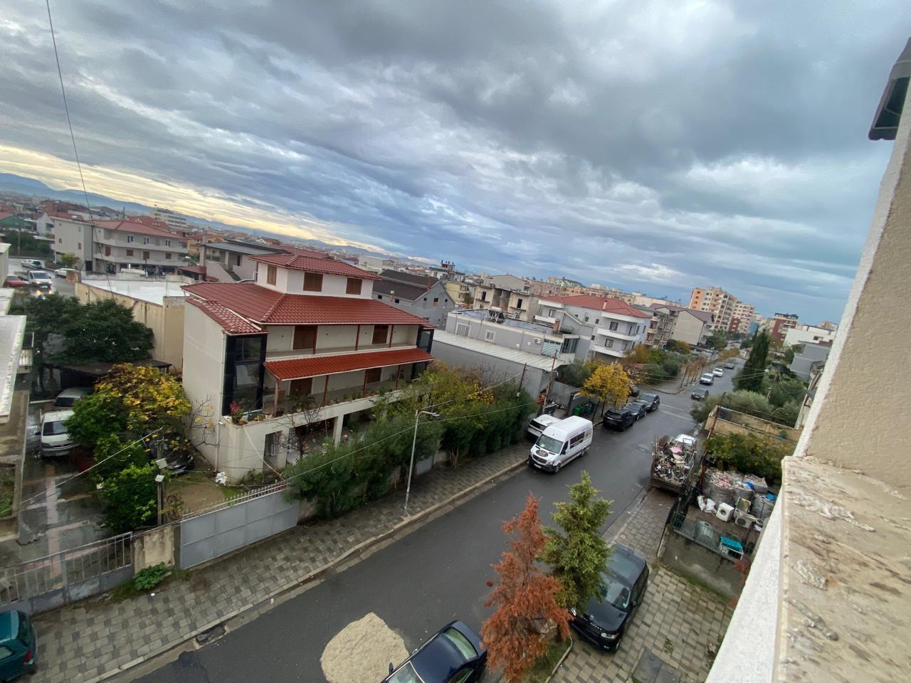SHITET APARTAMENT 2+1+2, 107 M2 LAGJE 18 DURRES 105 000 EUR – Durrës