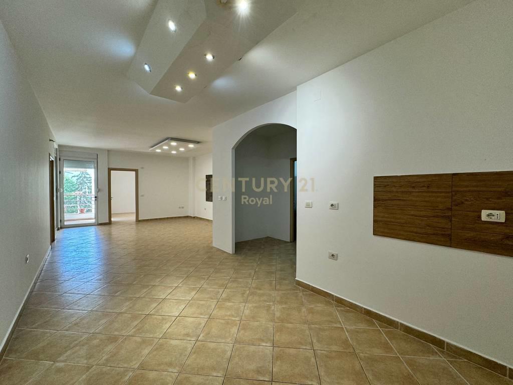 SHESIM APARTAMENT 2+1 TE KODRA E DIELLIT RRUGA XHON KENEDI – Tiranë - 1