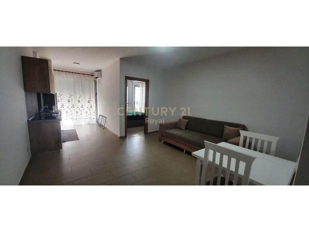 Apartament 1+1 me qera ne rrugen Don Bosko – Tiranë - 1