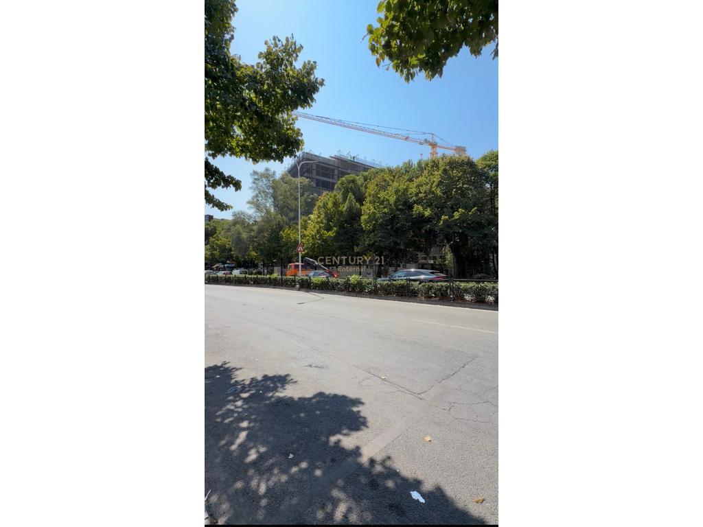 Dyqan per shitje tek Inxhinieria e Ndertimit! – Tiranë - 1