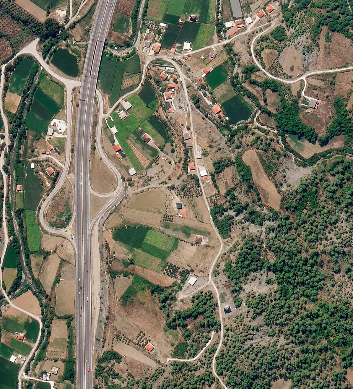 (C) 🟢 SHITET TOKË NË DOPË, ELBASAN – Tiranë