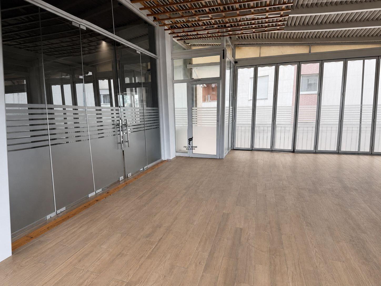 ZYRE ME QERA 230 M2 KODRA E DIELLIT 1 120.000 LEKE FH-72435 – Tiranë