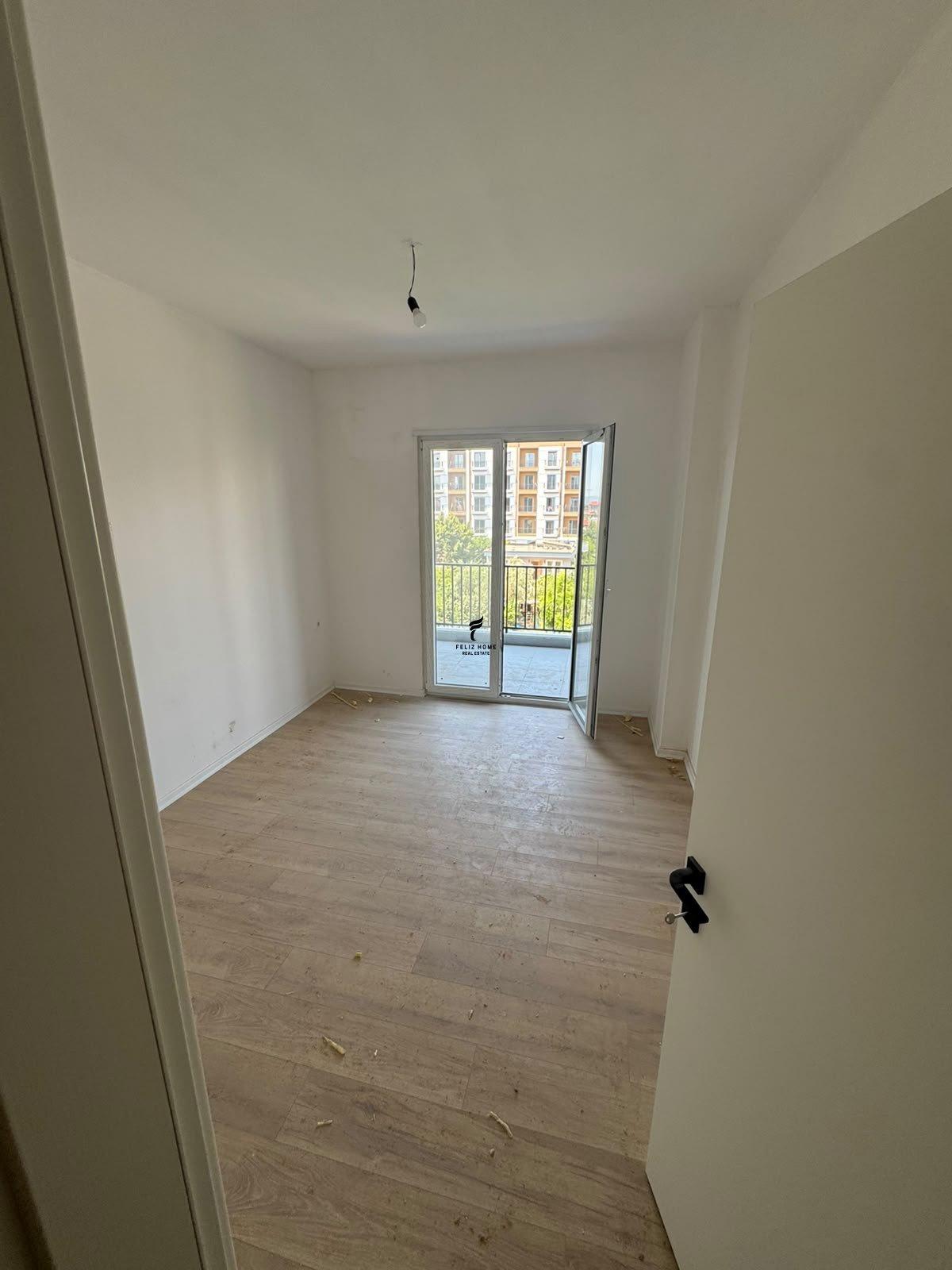 SHITET APARTAMENT 2+1+2 INSTITUT 107.000 EURO FH-86169 – Tiranë