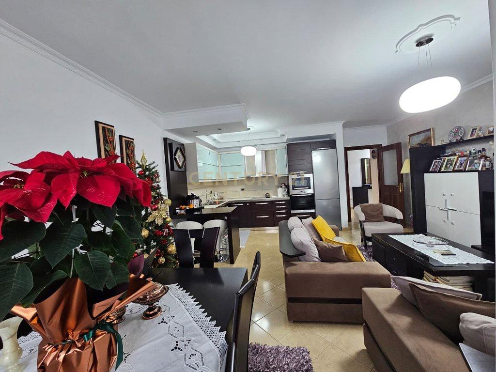SHITET APARTAMENT 3+1+2 | RRUGA 5 MAJ, PAS KONKORD CENTER – Tiranë