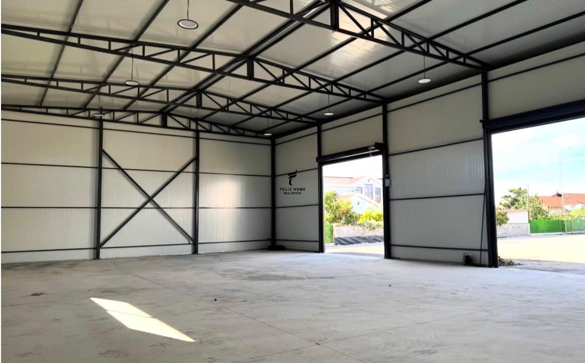 KAPANON ME QERA 300 M2 LAKNAS 160.000 LEKE FH-81930 – Tiranë - 1