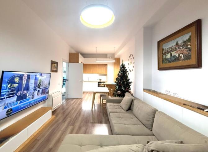 SHITET APARTAMENT 2+1+2 ME POST PARKIMI | PAZARI I RI – Tiranë
