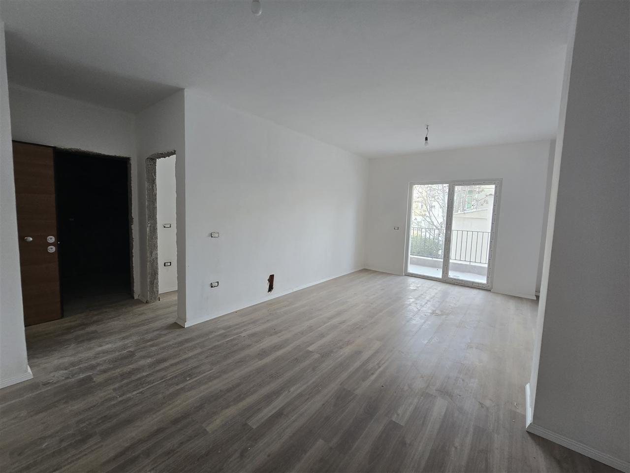 SHITET APARTAMENT 1+1 LAPRAKE 130.000 EURO – Tiranë