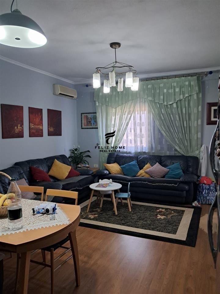 SHITET APARTAMENT 3+1 RRUGA E KOSOVAREVE 295.000 EURO – Tiranë