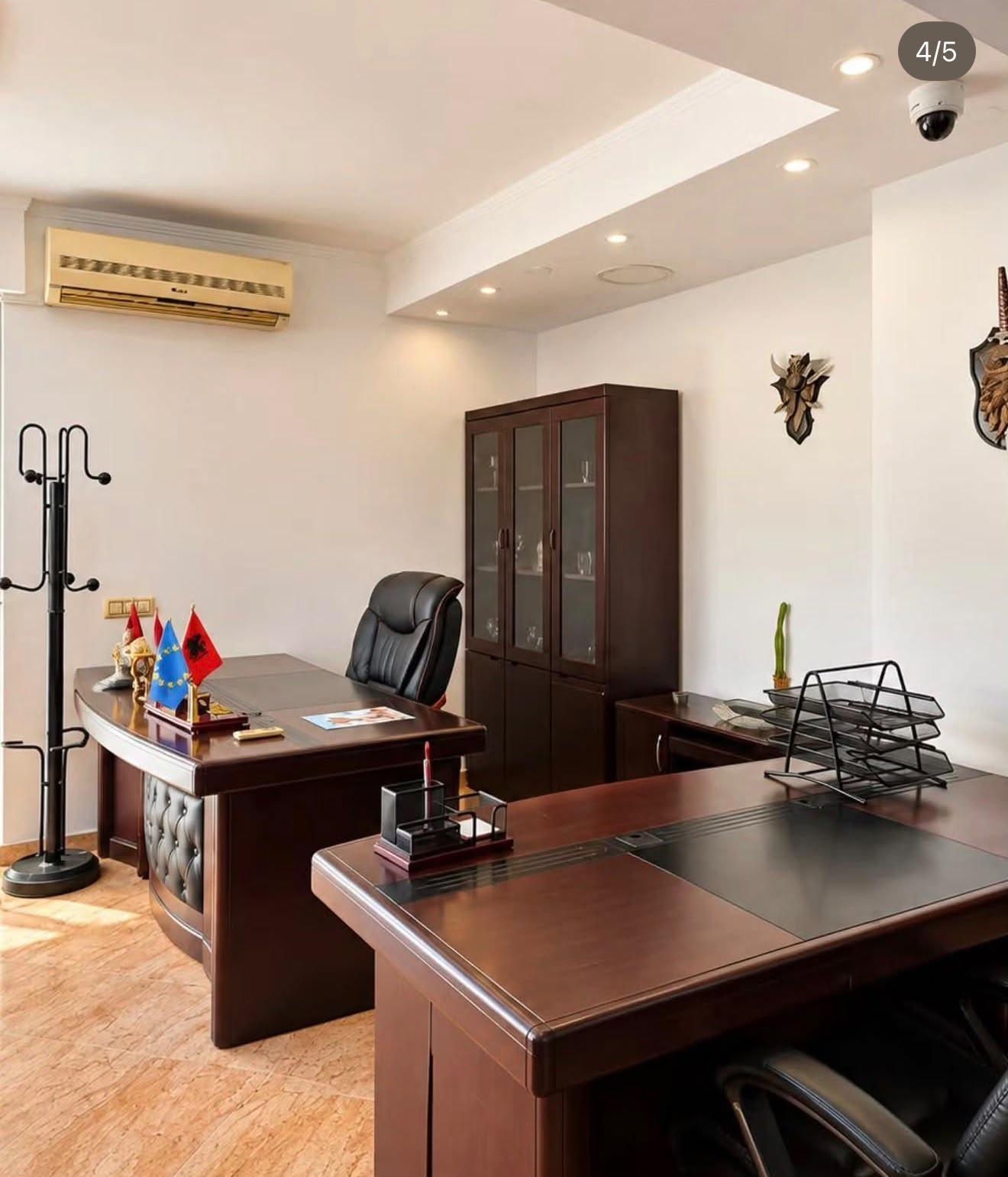 🔥 Shitet dyqan ne bllok 35m2 + 35m2 depo – Tiranë