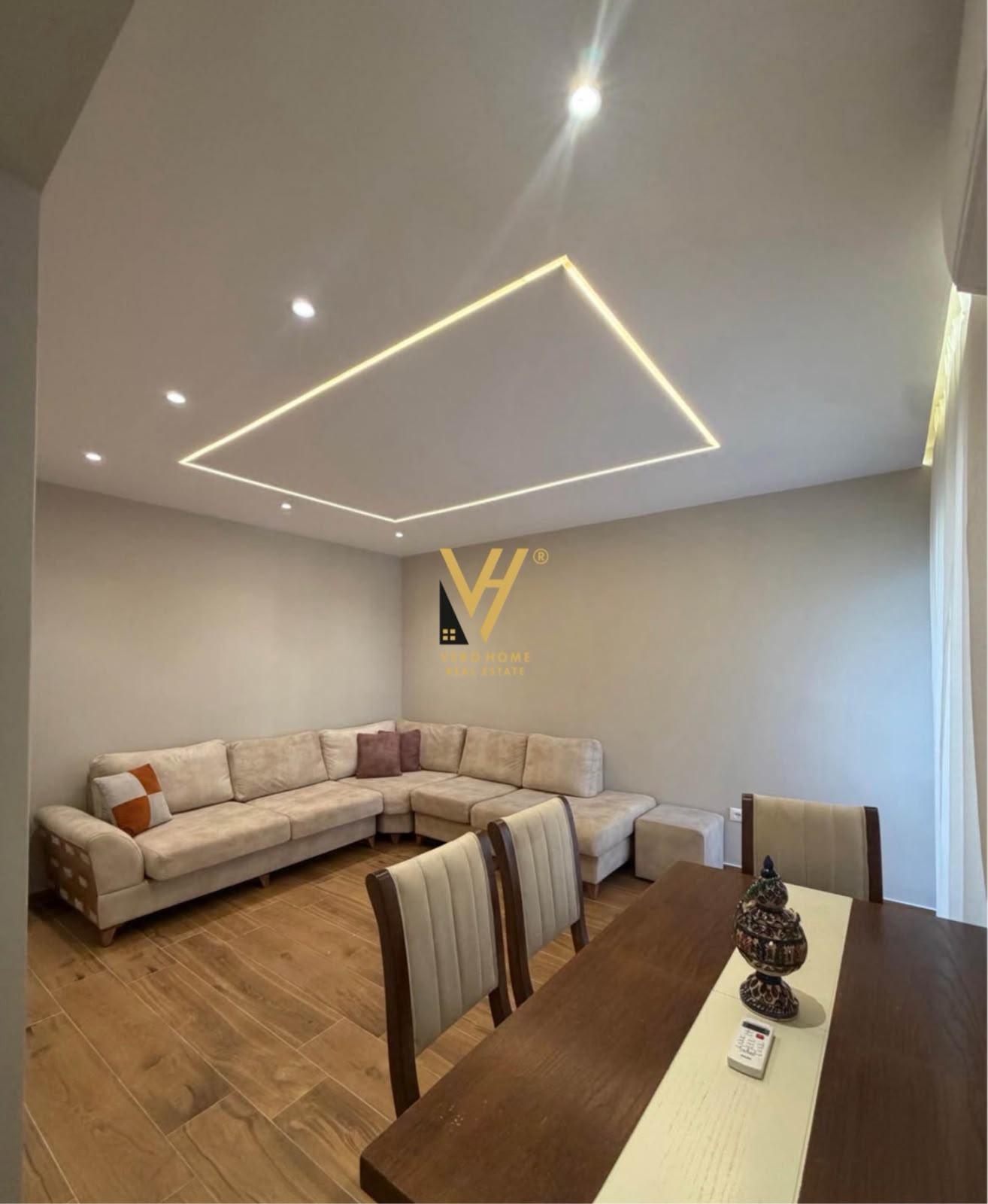 JEPET APARTAMENT 3+1+BLK ME QIRA TE MEDRESEJA 80.000 LEKE – Tiranë