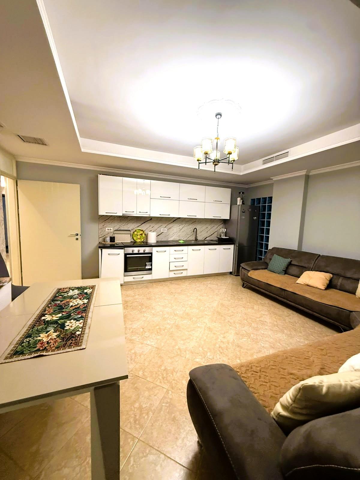 Shitet apartament 2+1+2 + post parkimi në Kamëz! – Tiranë - 1