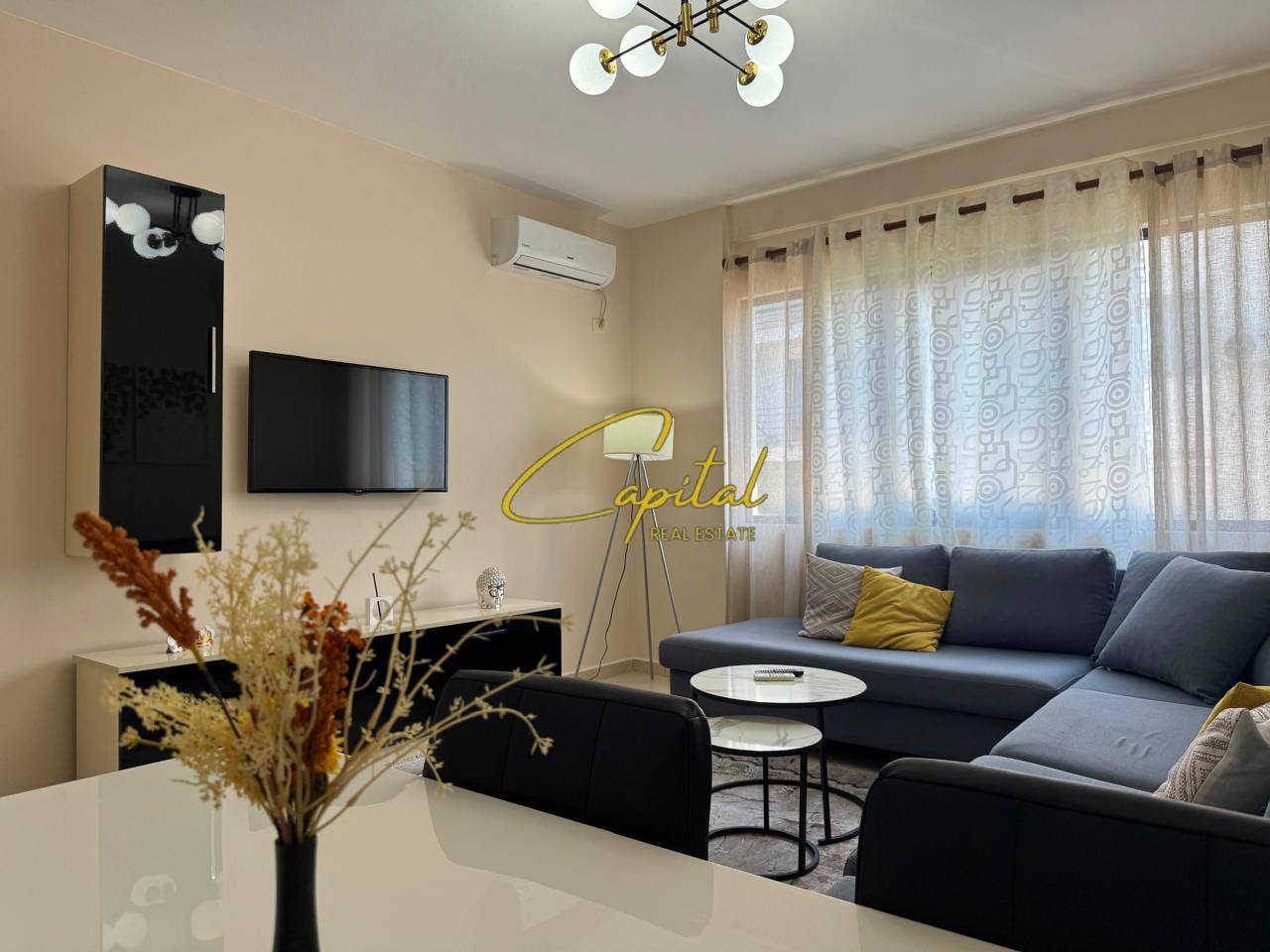 APARTAMENT ME QIRA 1+1 YZBERISHT 45.000 LEKE – Tiranë