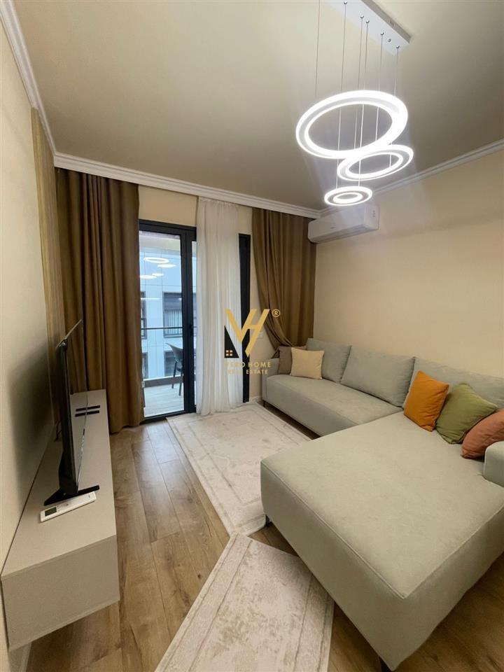 JEPET APARTAMENT 1+1 ME QERA TE LIQENI ARTIFICIAL 1.000 EURO – Tiranë