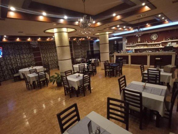 LOKAL ME QERA 600 M2 PORCELAN 150.000 LEKE FH-69911 – Tiranë
