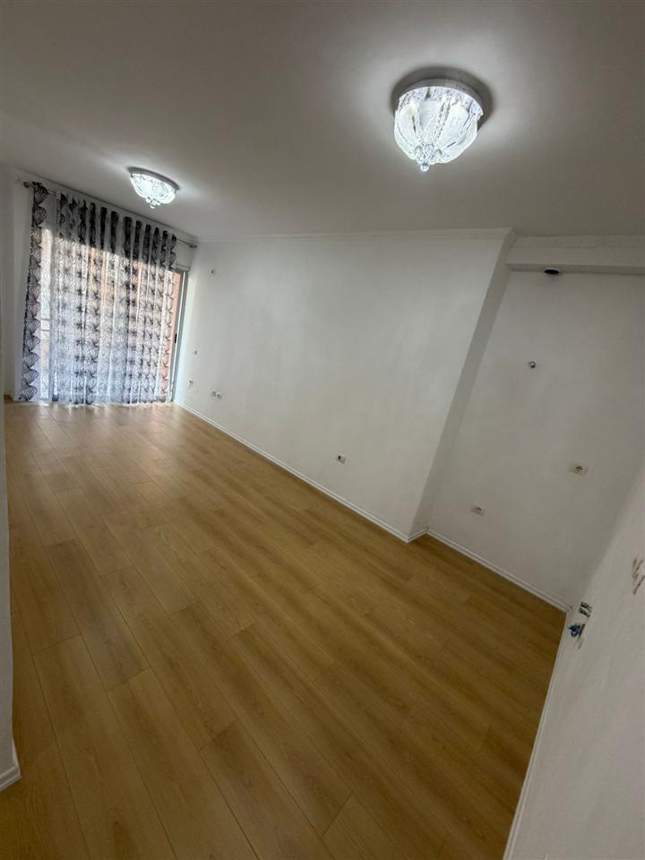 SHITET APARTAMENT 2+1 FRESK 112.000 EURO – Tiranë