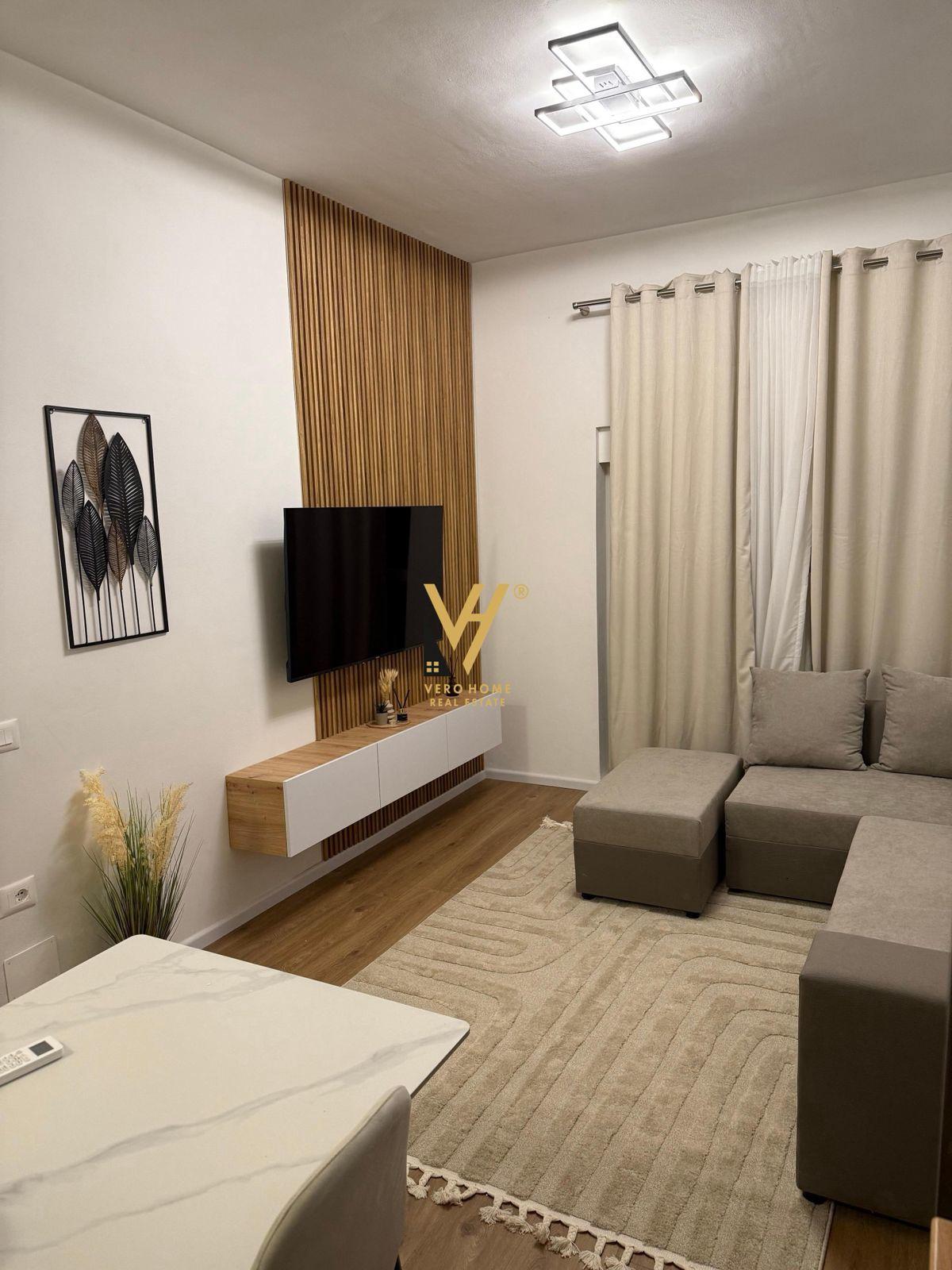 JEPET APARTAMENT 1+1+BLK ME QERA TE KADIU, ALI DEM 450 EURO – Tiranë