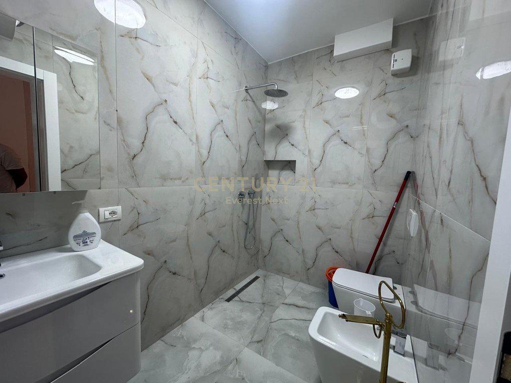 JEPET ME QIRA APARTAMENT 2+1+2 – RRUGA E ELBASANIT – Tiranë - 1