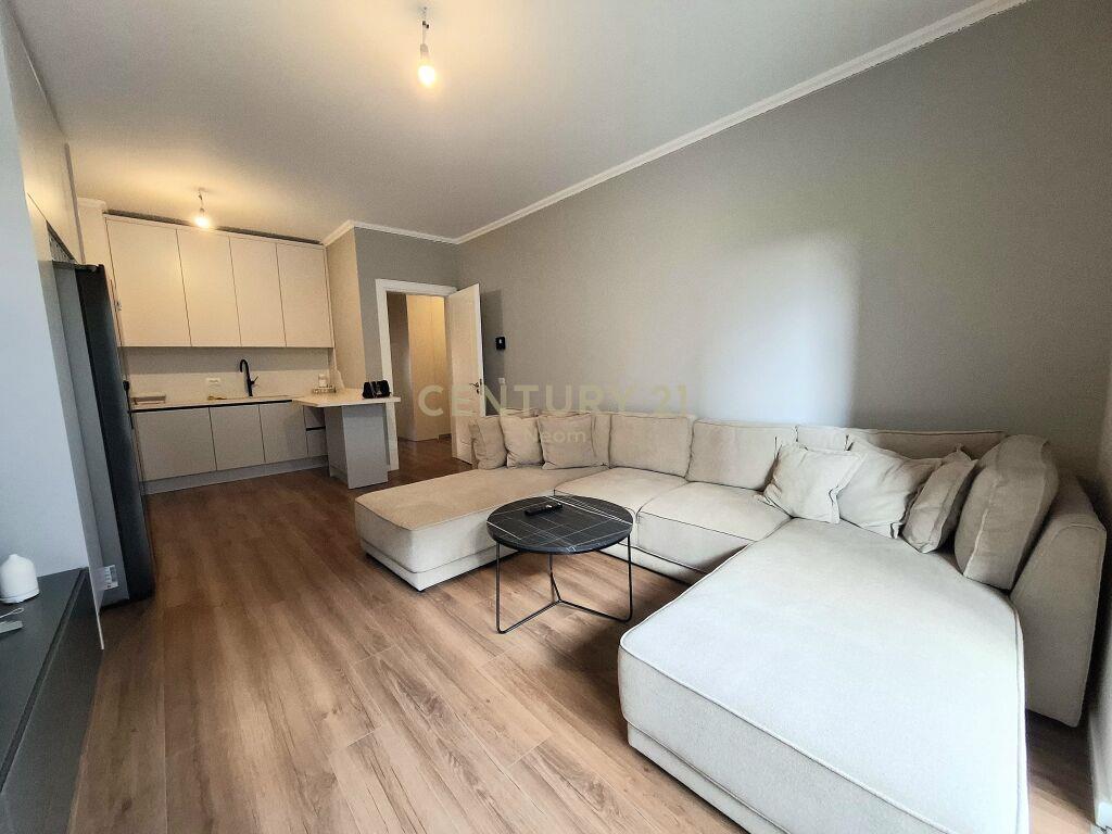 QIRA, APARTAMENT MODERN 2+1+2+POST PARKIMI NE KINOSTUDIO! – Tiranë - 1