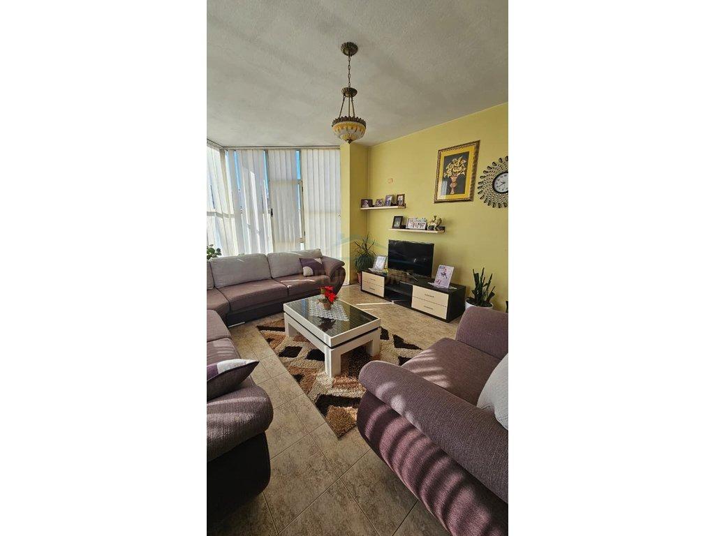 0696044407 Disponojme Apartament 3+1+2, Stacioni Trenit,Dr – Durrës - 1