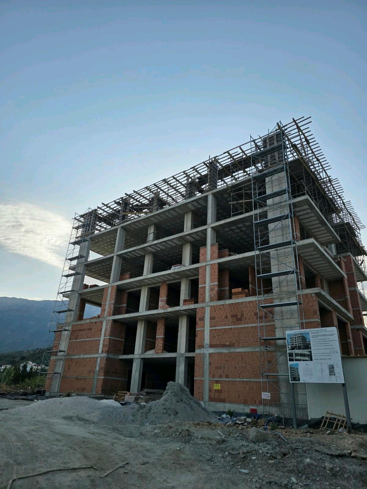Shitet Apartament ne Stad ndertimi. – Vlorë