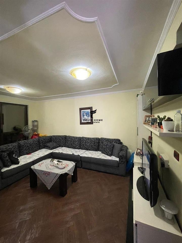 SHITET APARTAMENT,MYSLYM SHYRI,210.000 EURO. – Tiranë