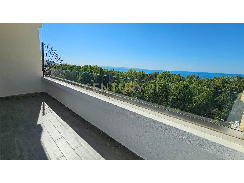+355686072636 Apartament 3+1 me Pamje Deti në Shitje – Durrës