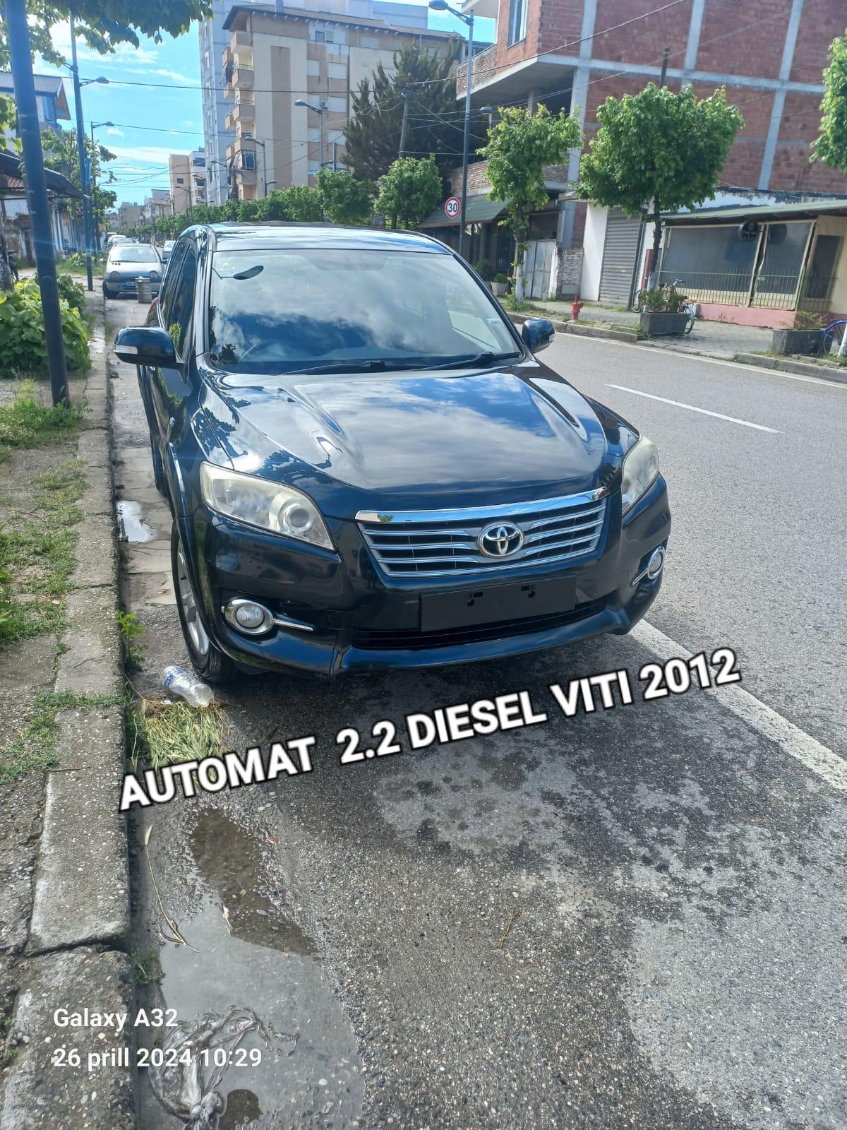 PJESE KEMBIMI TOYOTA RAV4 AUTOMAT VITI 2011 – Kavajë