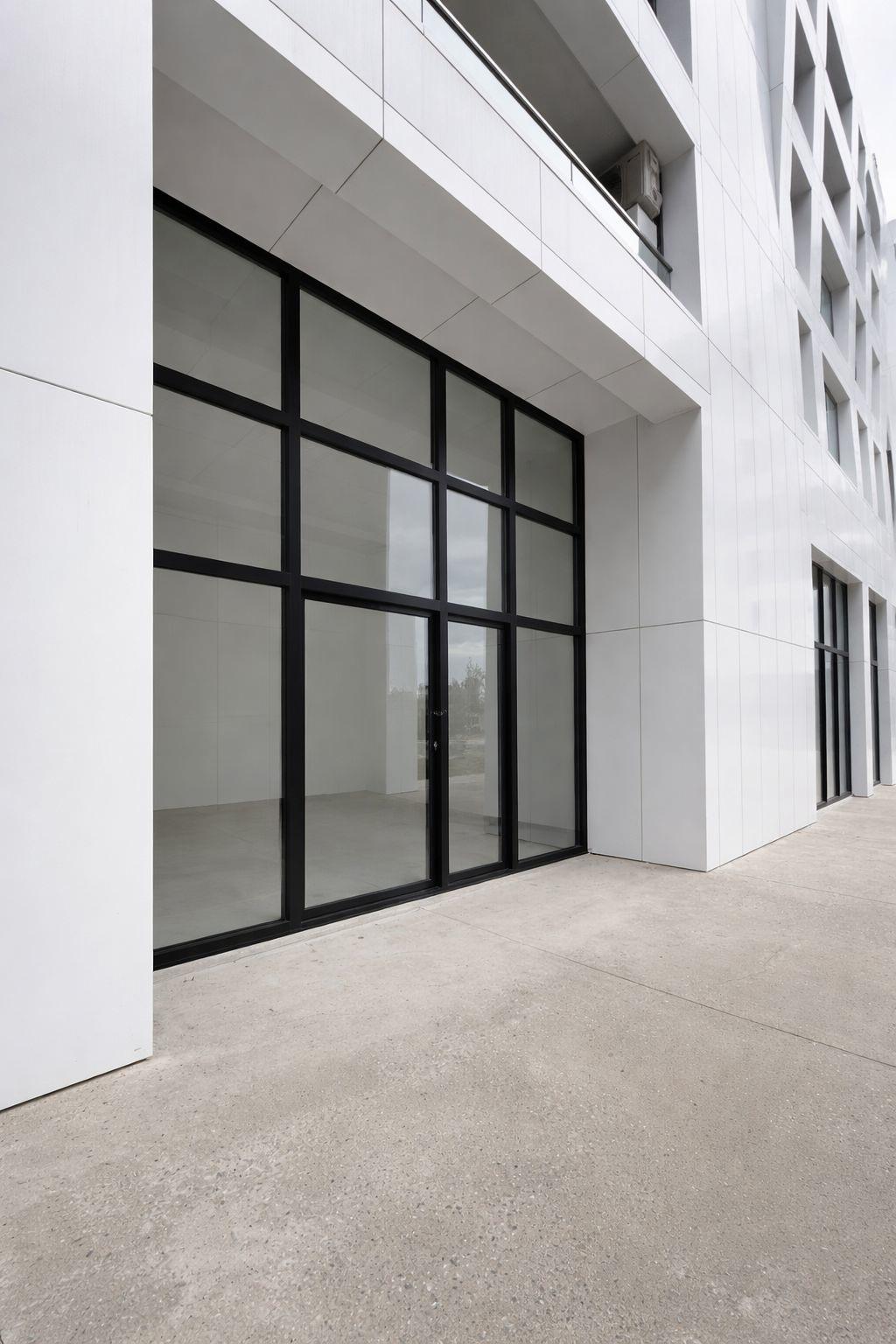 DYQAN ME QERA 91 M2 PORCELAN 1.500 EURO – Tiranë