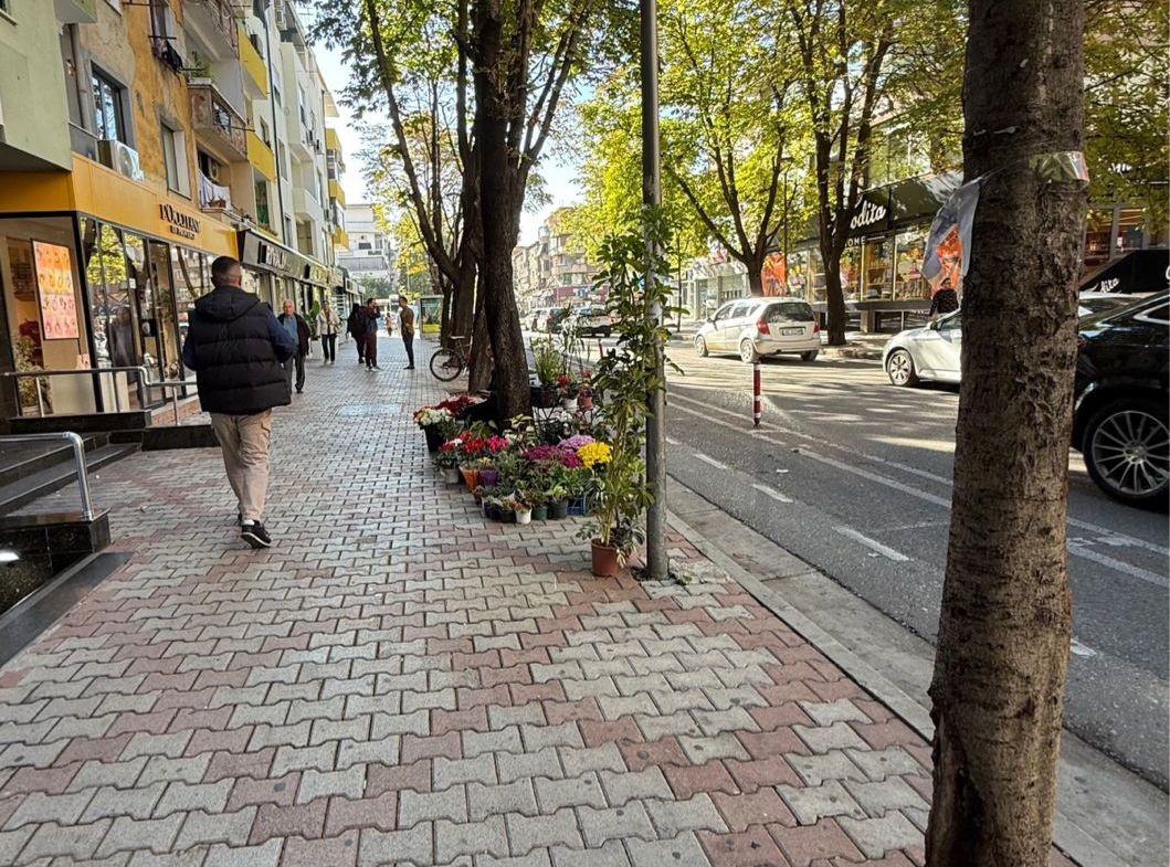 DYQAN ME QERA 310 M2 SHESHI WILLSON 8.000 EURO – Tiranë