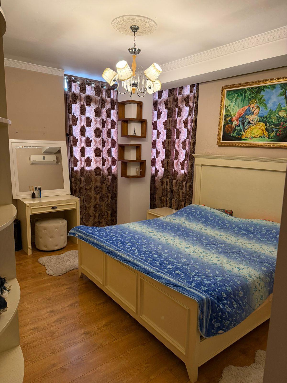 APARTAMENT ME QERA 2+1 KODRA E DIELLIT 750 EURO – Tiranë