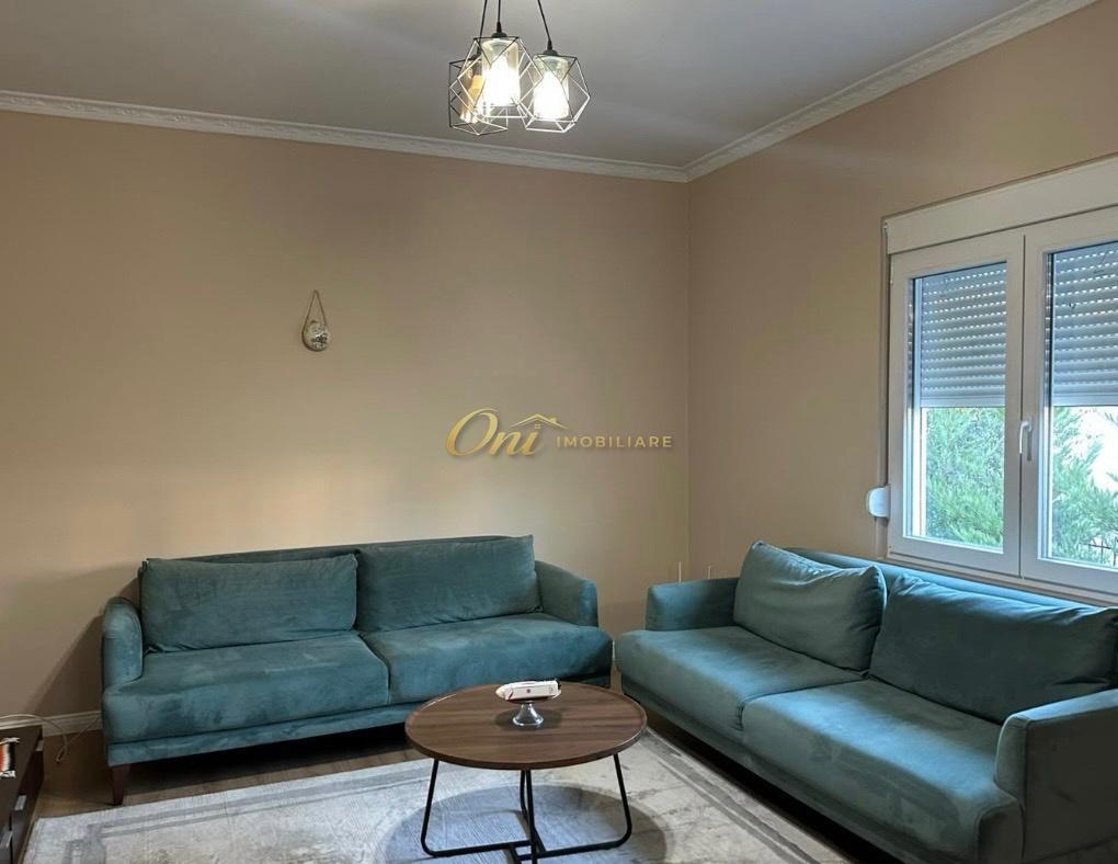 SAUK APARTAMENT PER QERA 2+1 – Tiranë