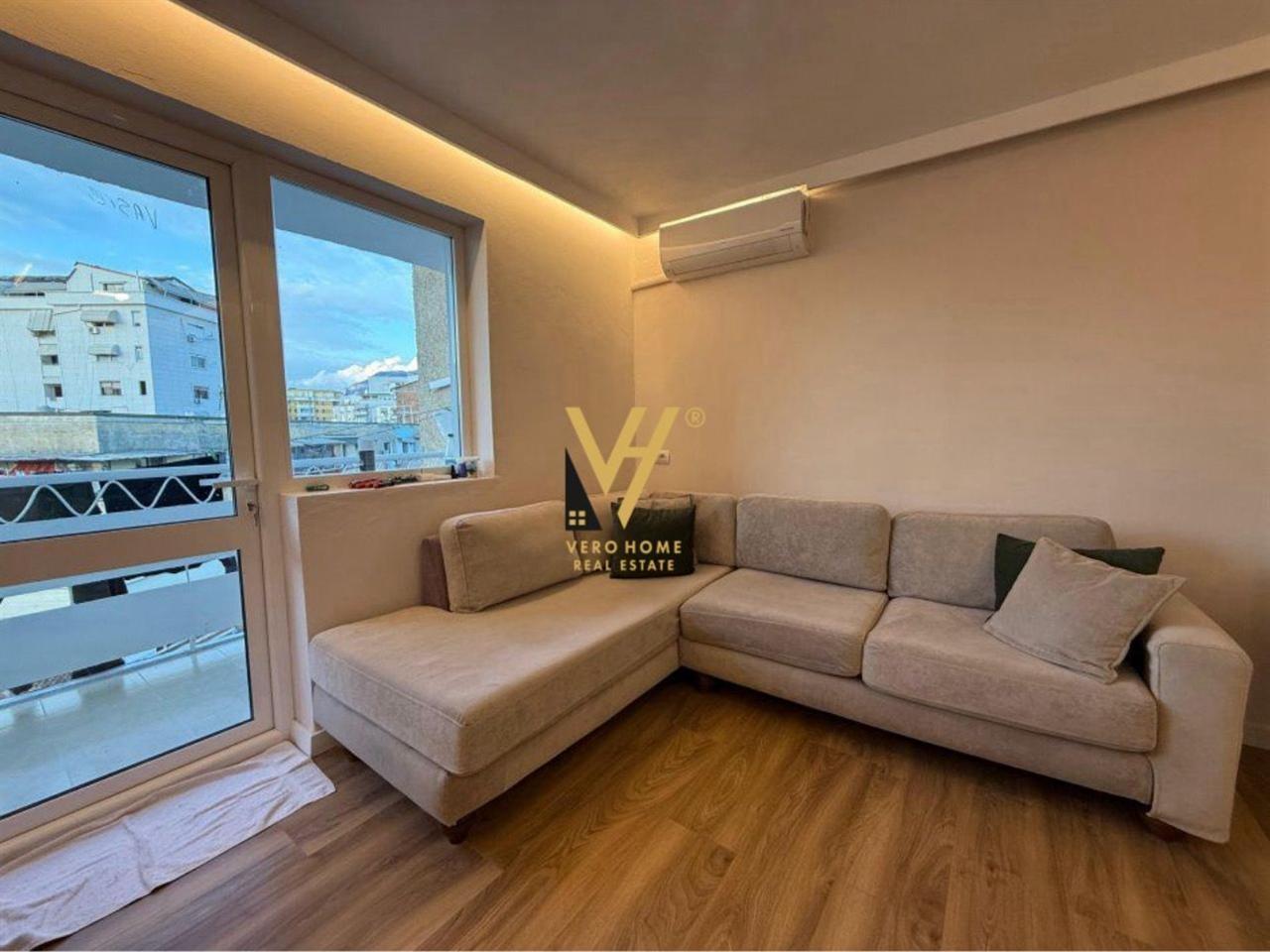JEPET APARTAMENT 1+1+BLK ME QERA TE MINE PEZA 650 EURO – Tiranë
