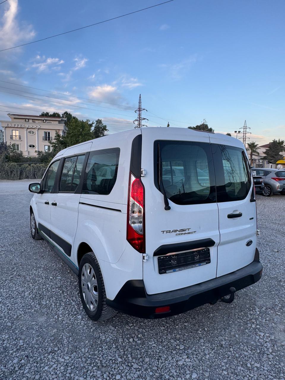 Ford Tranzit Connekt Maxi 2019 – Tiranë