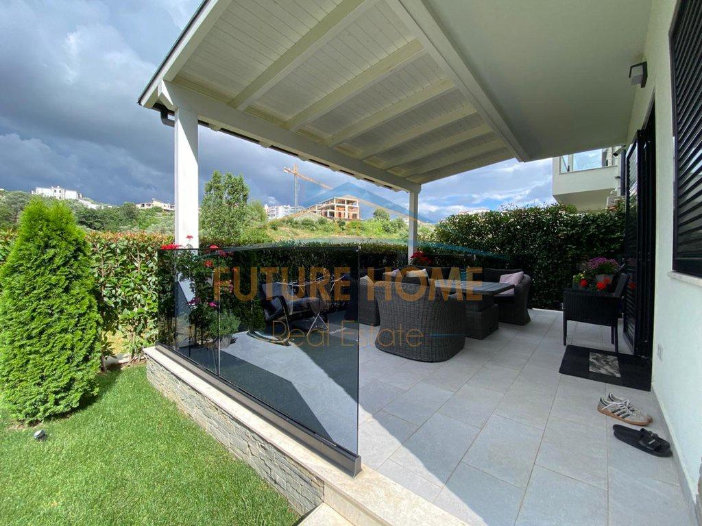 0692268458 Shitet, Triplex 4+1+3+4 Poste Parkimi, Grey Stone – Tiranë