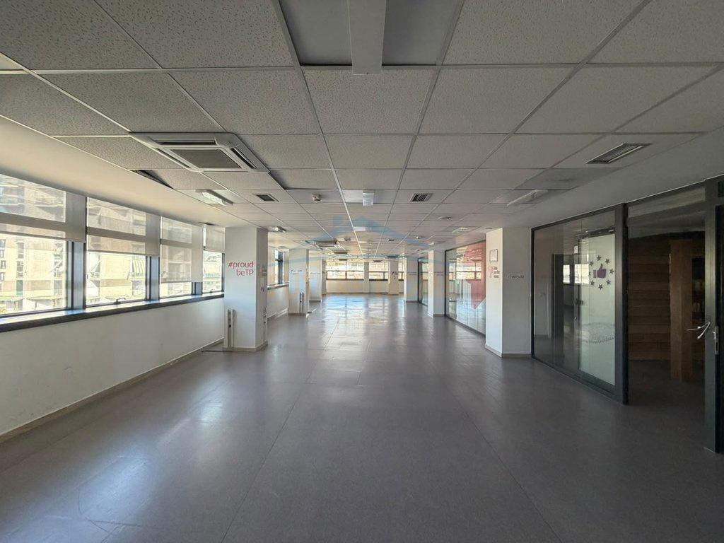 0696006906 QERA AMBIENT BIZNESI – QENDËR, TIRANË – Tiranë - 1