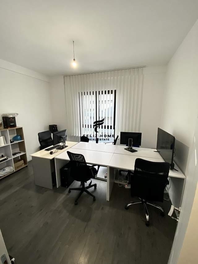 ZYRE ME QERA 133 M2 21 DHJETORI 900 EURO – Tiranë