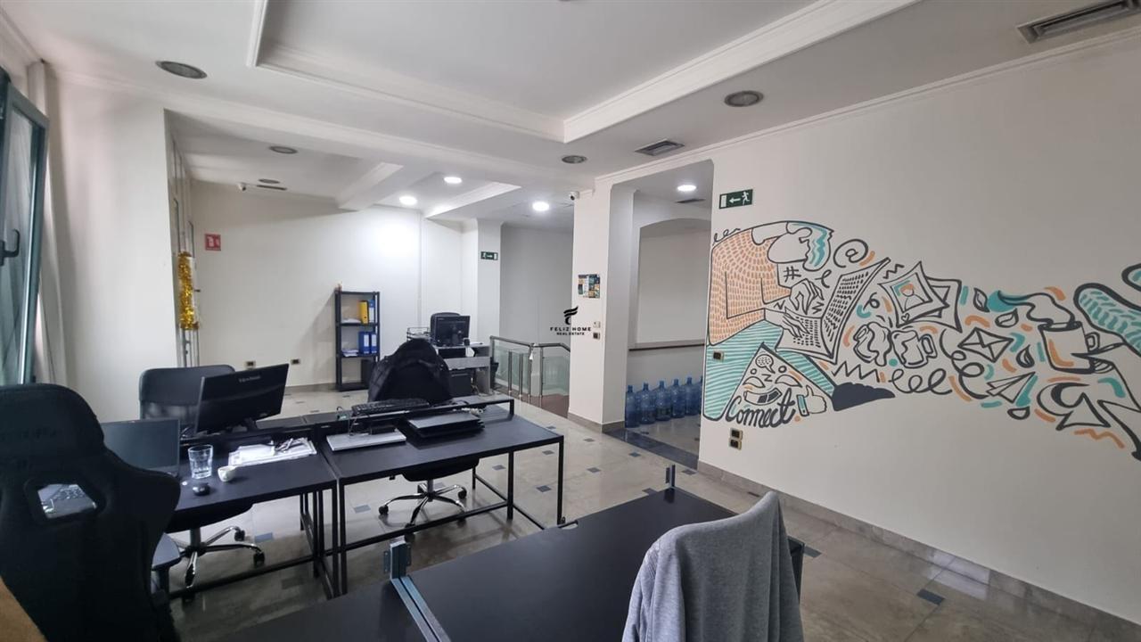 SHITET ZYRE 350M2 BLLOK 1.500.000 EURO – Tiranë - 1