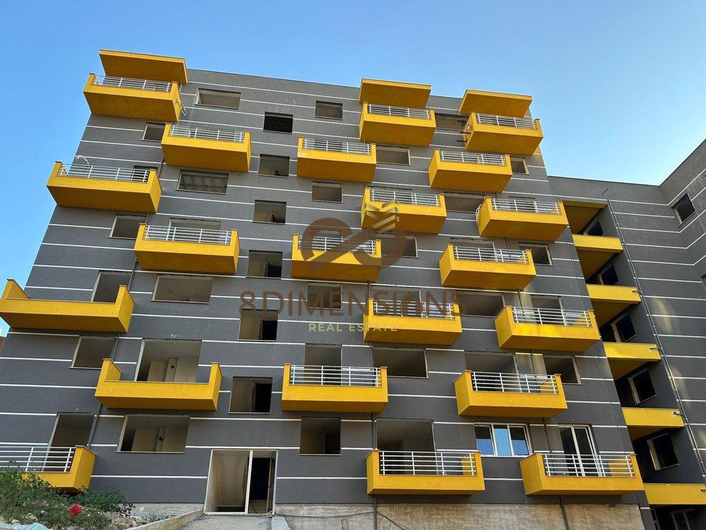 Shitet Apartament 1+1 ne Shkoze (D8141A-7) – Tiranë