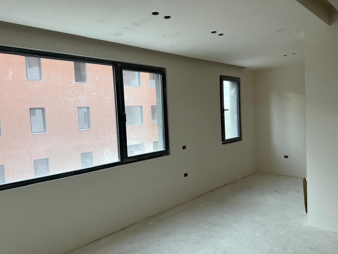SHITET APARTAMENT 2+1 RRUGA E ELBASANIT 230.000 EURO – Tiranë