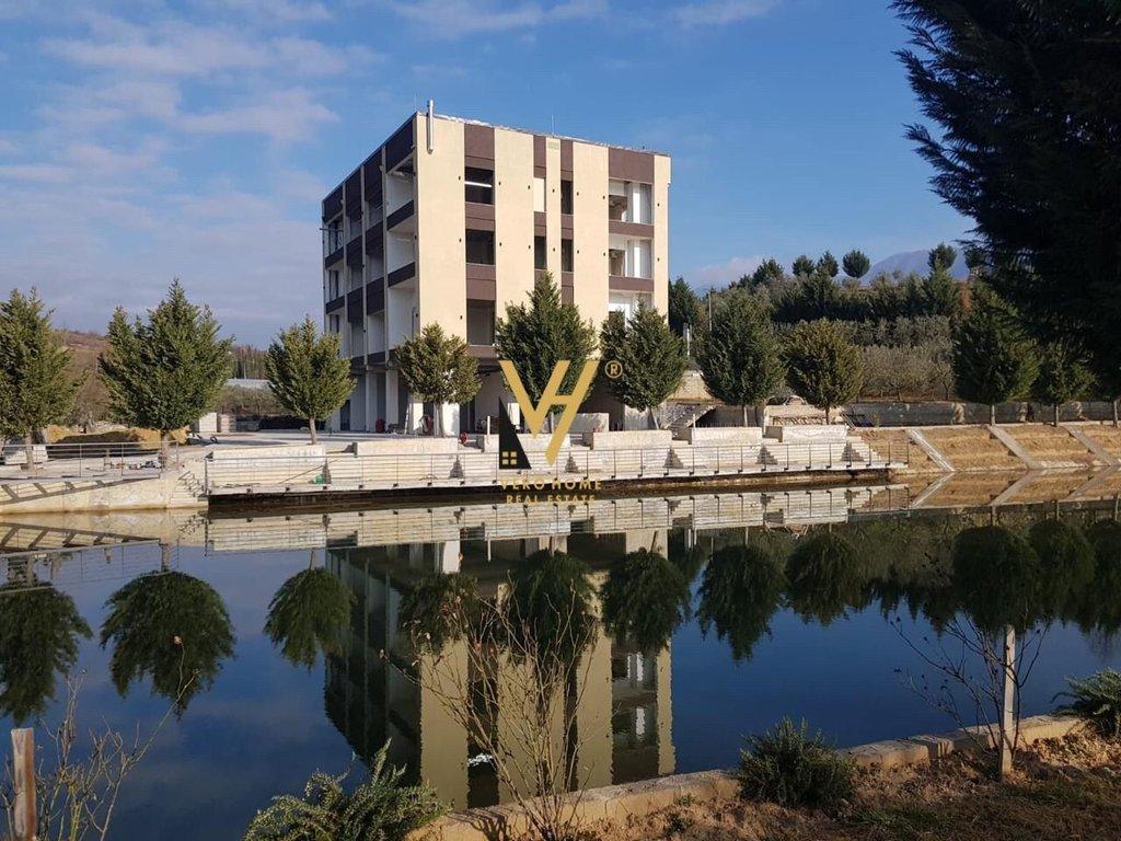 JEPET HOTEL 4 KATESH ME QIRA NE ZONEN E GURRES 1.200.000 LEK – Tiranë - 1