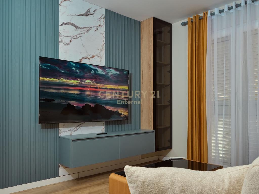 Shitet apartament 1+1 ne Bllok! – Tiranë - 1